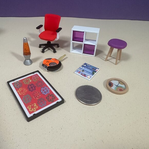 MINI BRANDS HOME NEW..!! 8 PIECES LOT..!! - Picture 3 of 4